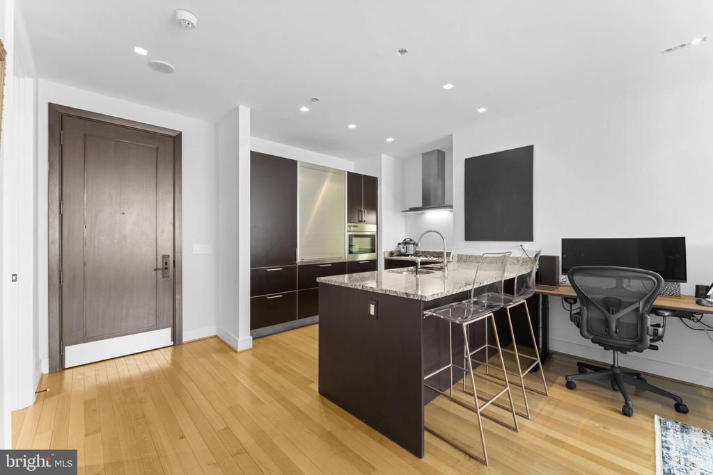 3303 WATER STREET NW Unit: 4B