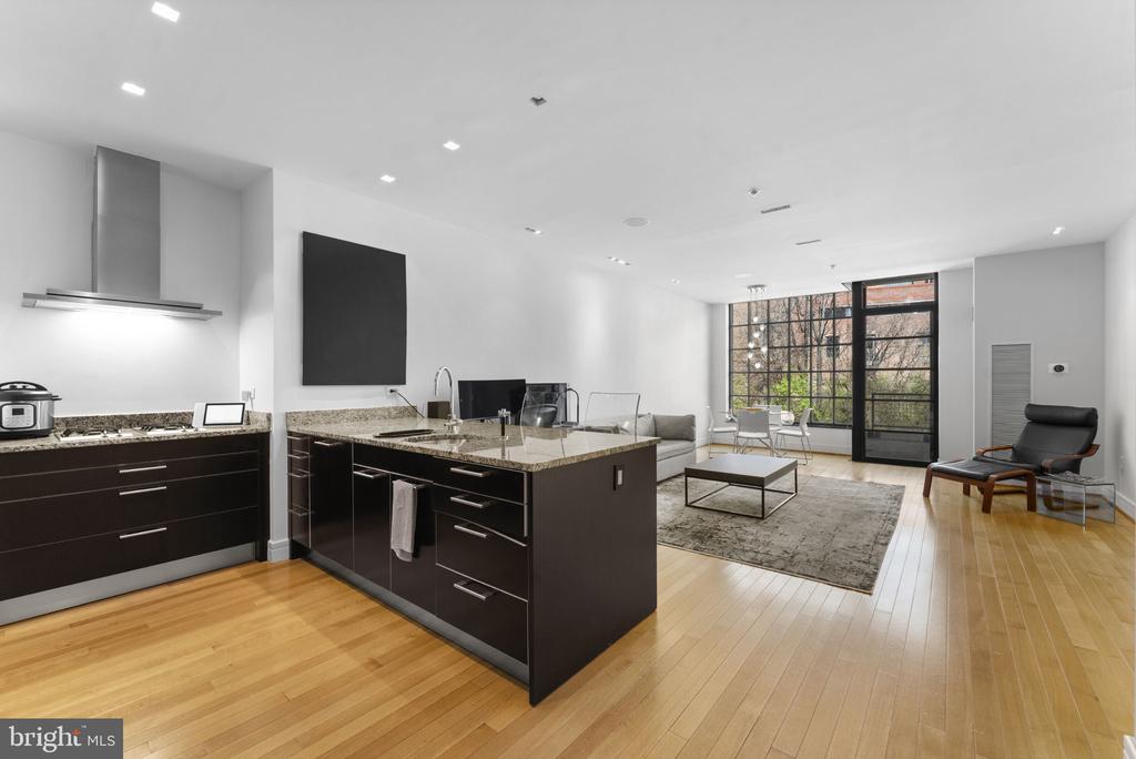 3303 WATER STREET NW Unit: 4B