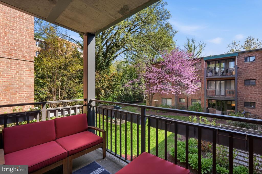 2325 42ND STREET NW Unit: 321