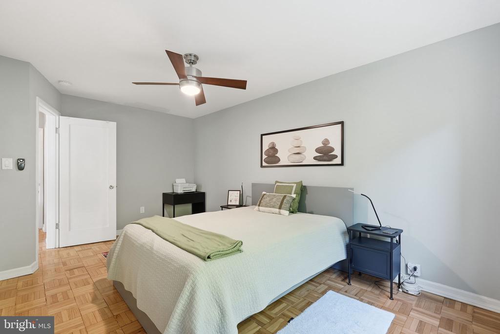 2325 42ND STREET NW Unit: 321
