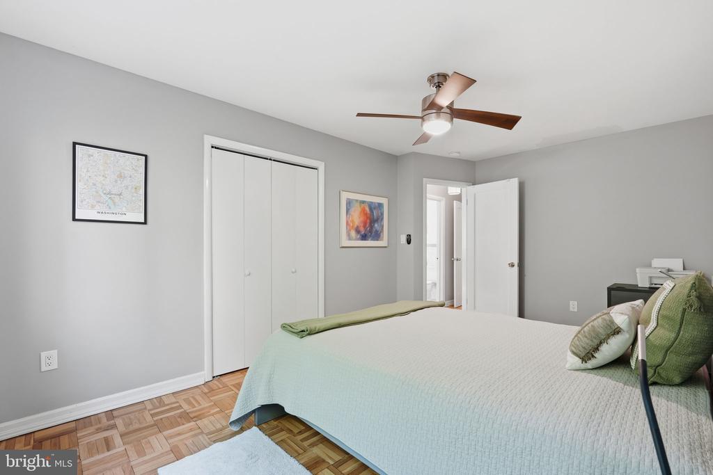2325 42ND STREET NW Unit: 321