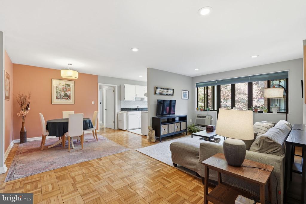 2325 42ND STREET NW Unit: 321