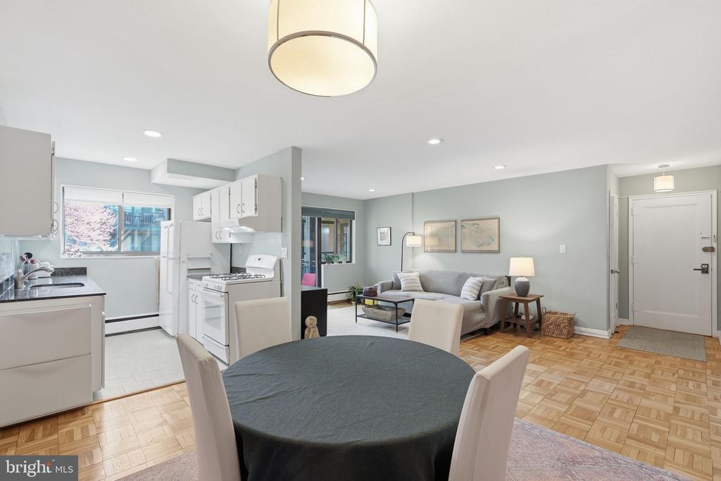 2325 42ND STREET NW Unit: 321