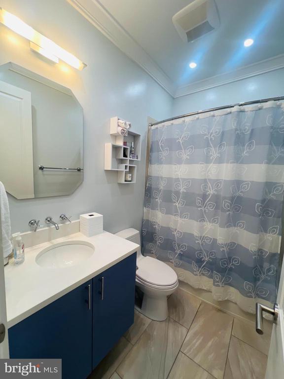 3517 13TH STREET NW Unit: 302