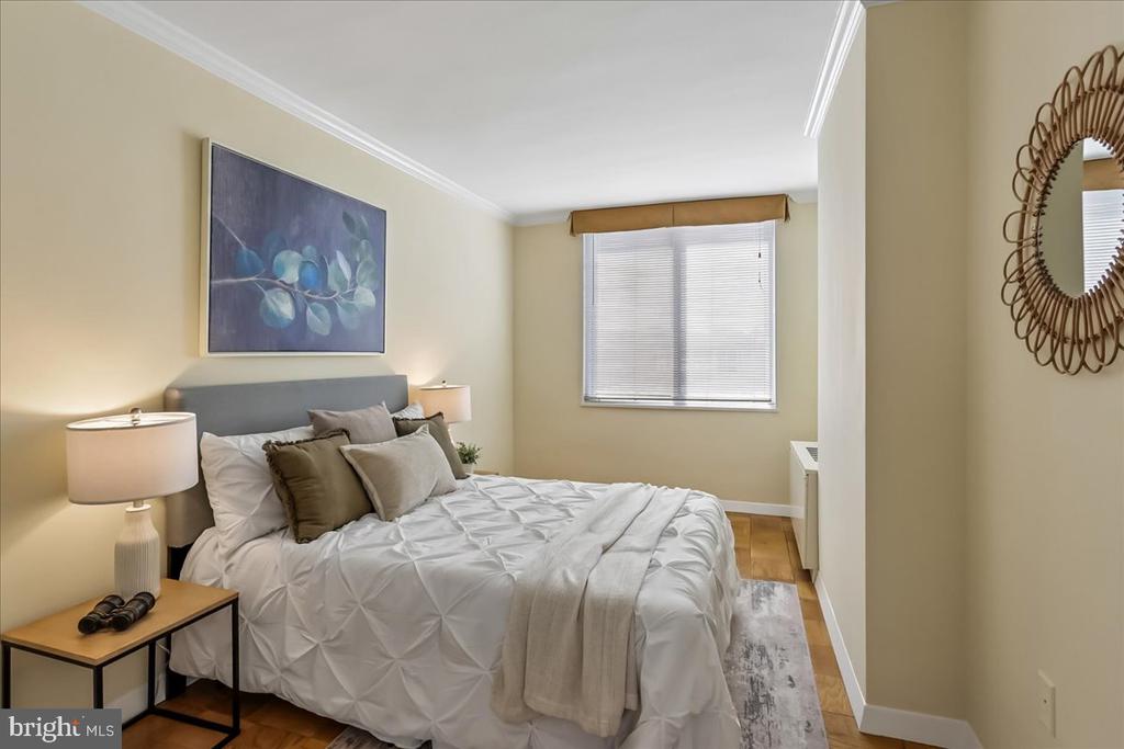 3001 VEAZEY TERRACE NW Unit: 1307
