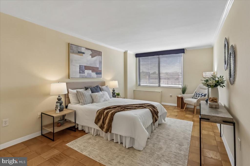 3001 VEAZEY TERRACE NW Unit: 1307