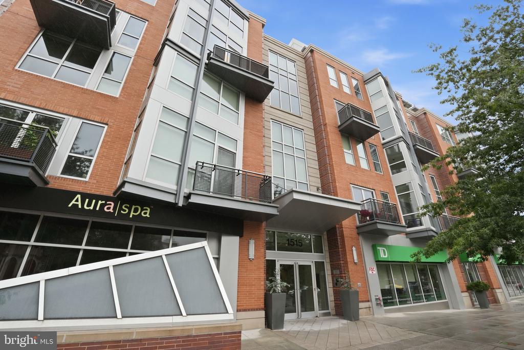 1515 15TH STREET NW Unit: 217