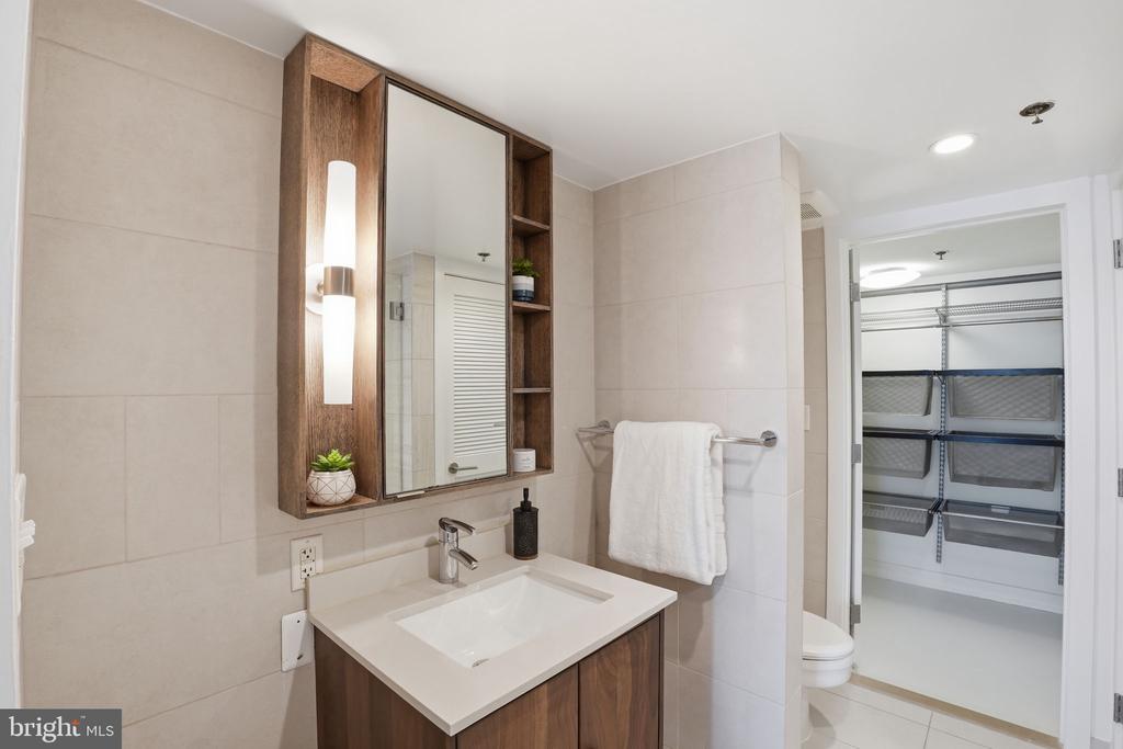 1515 15TH STREET NW Unit: 217