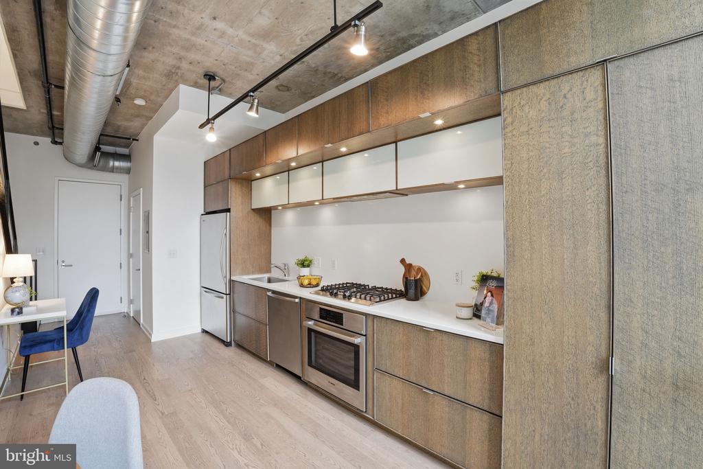 1515 15TH STREET NW Unit: 217