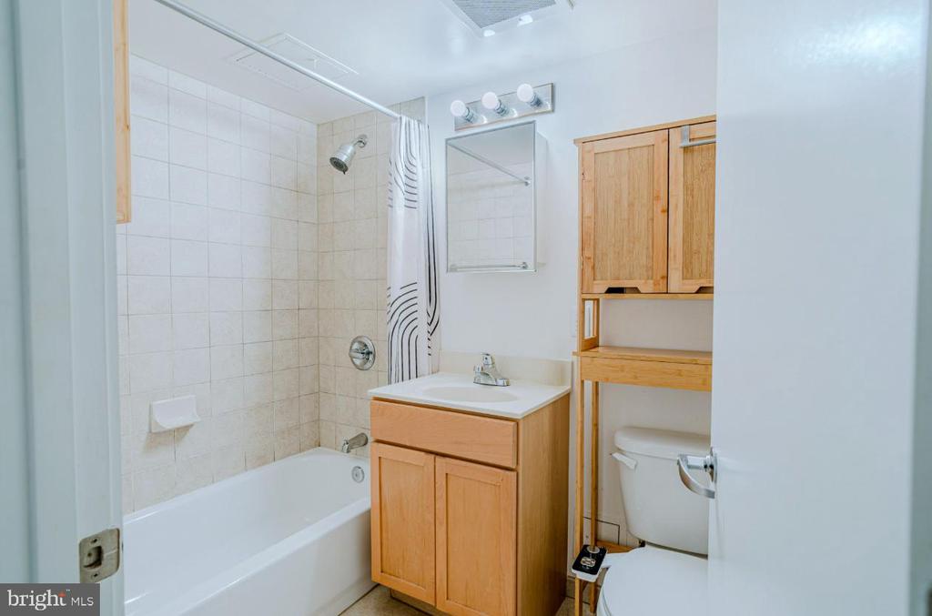 800 4TH STREET SW Unit: S501