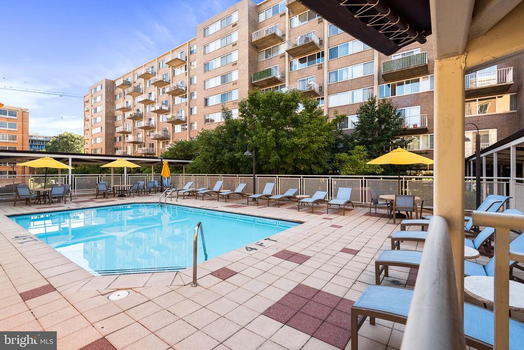 800 4TH STREET SW Unit: S501
