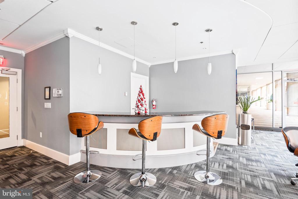 800 4TH STREET SW Unit: S501