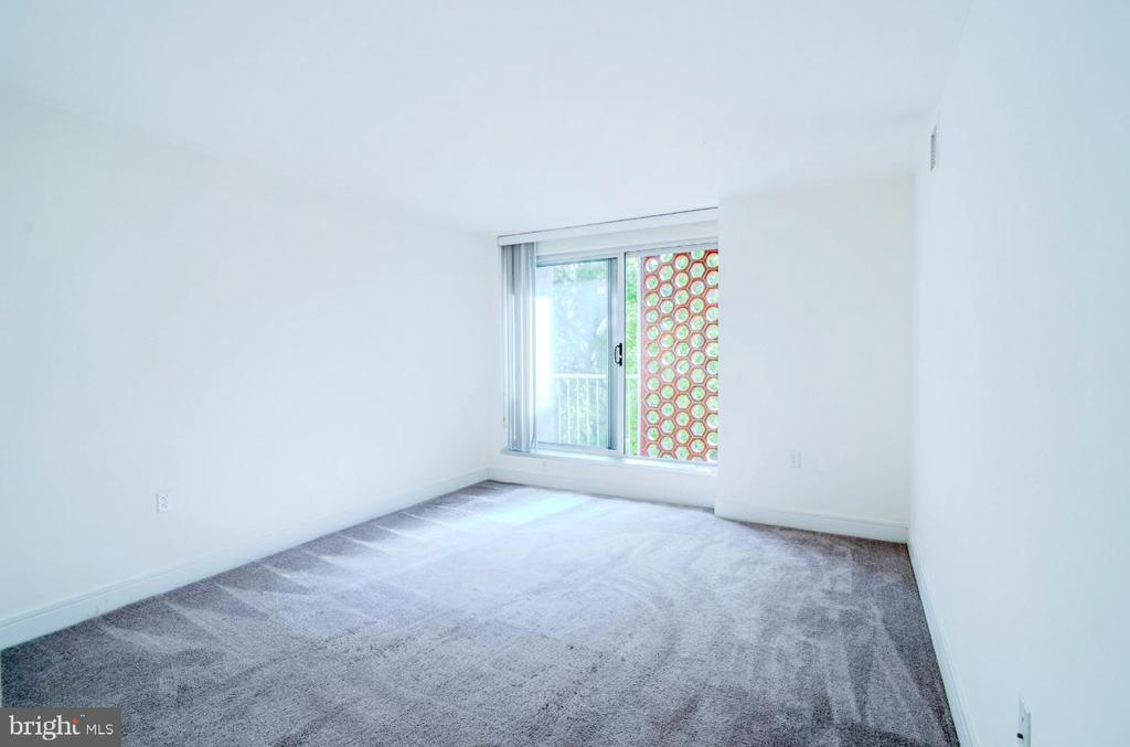 800 4TH STREET SW Unit: S501