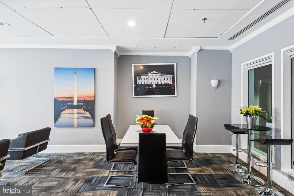 800 4TH STREET SW Unit: S501