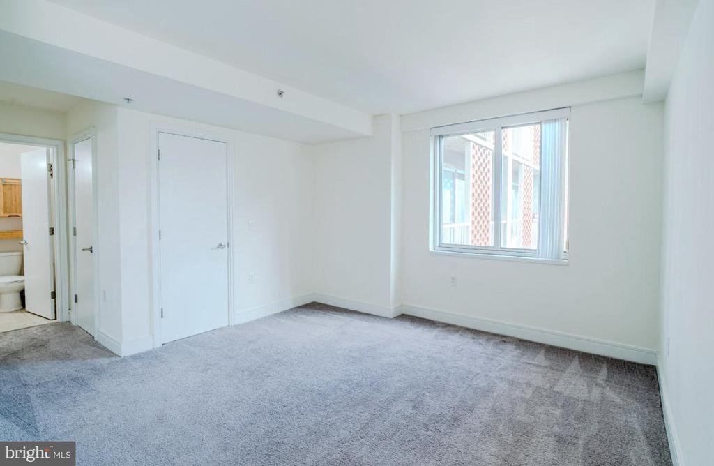 800 4TH STREET SW Unit: S501