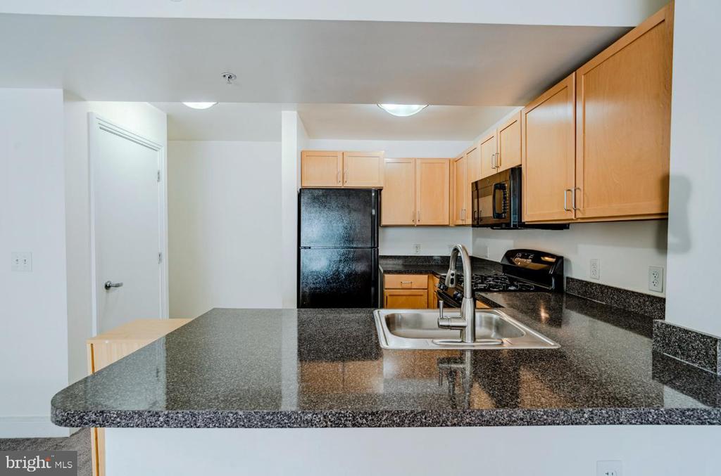 800 4TH STREET SW Unit: S501