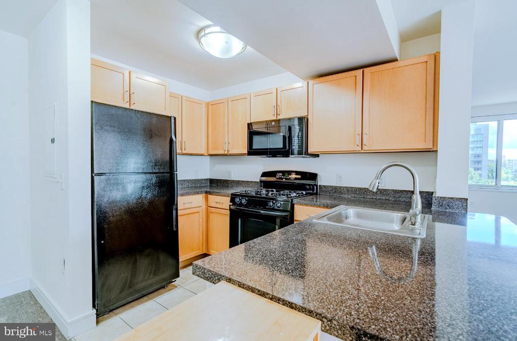 800 4TH STREET SW Unit: S501