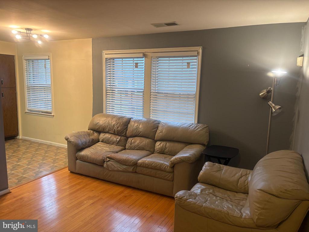 2107 FORT DAVIS STREET SE Unit: 202