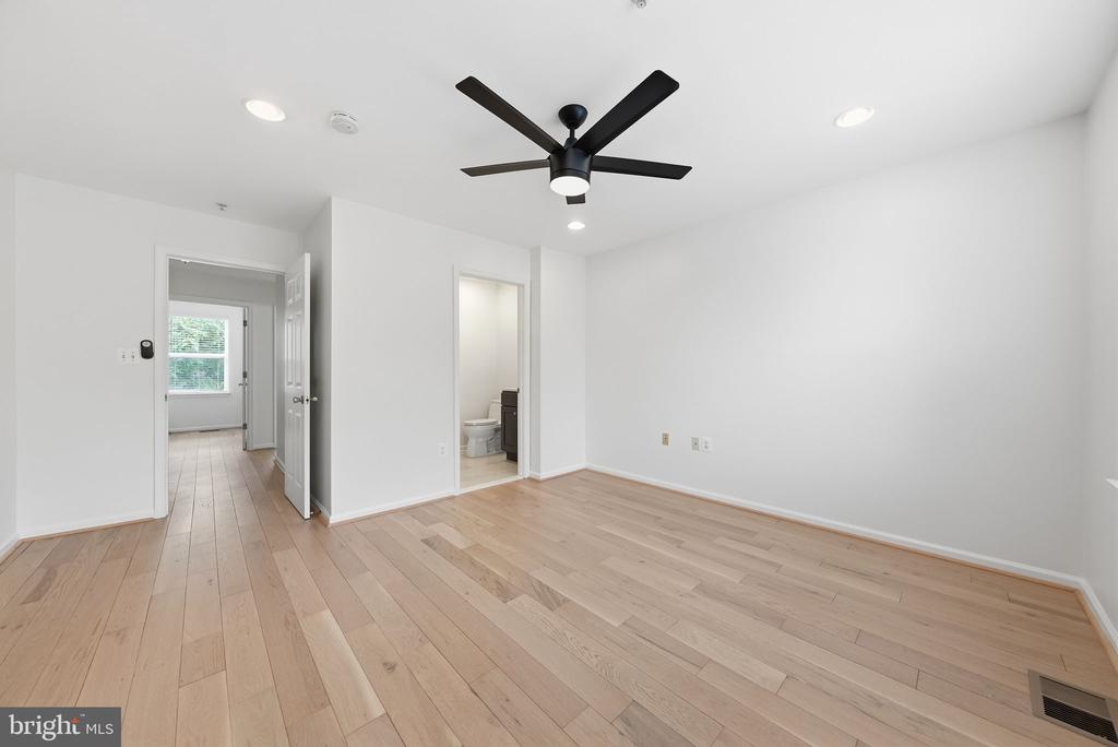 1344 HALF STREET SW Unit: 1344