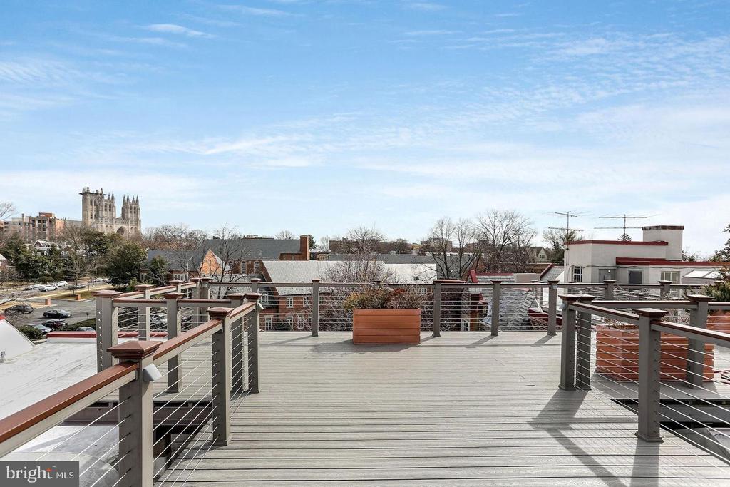 3051 IDAHO AVENUE NW Unit: 106