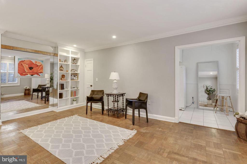 3051 IDAHO AVENUE NW Unit: 106