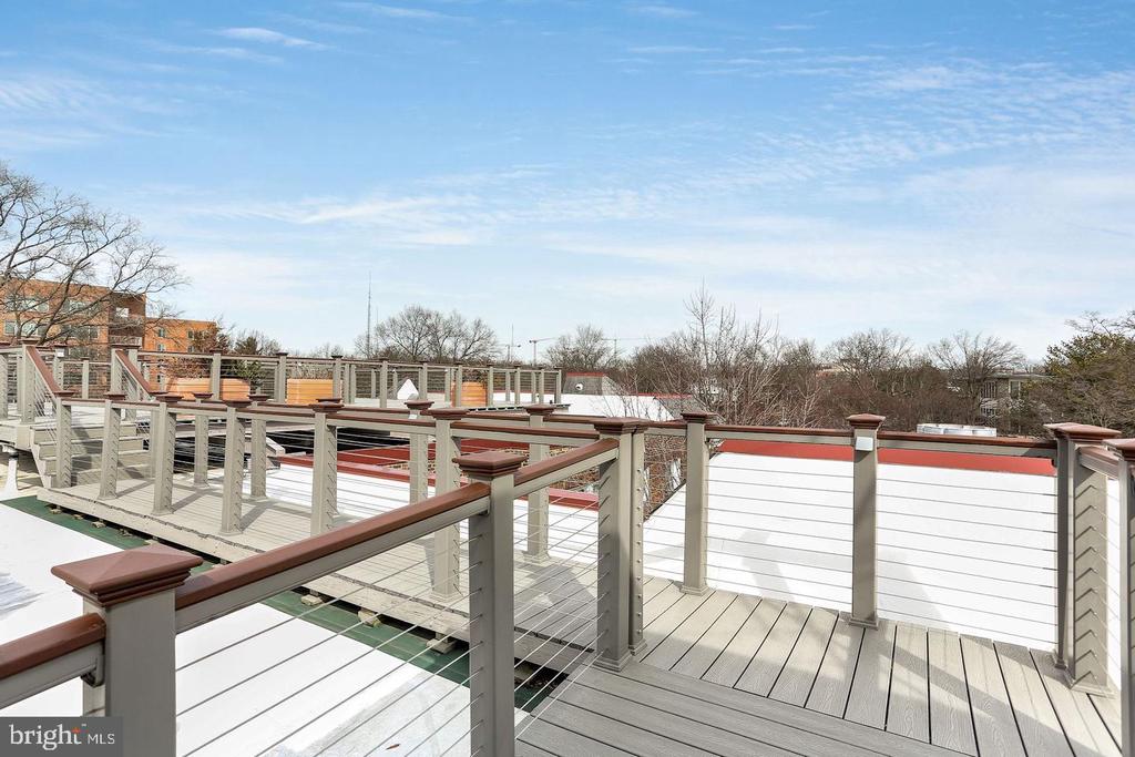 3051 IDAHO AVENUE NW Unit: 106