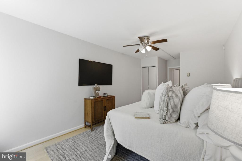1435 4TH STREET SW Unit: B609