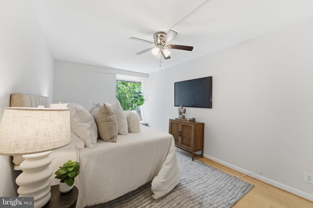 1435 4TH STREET SW Unit: B609