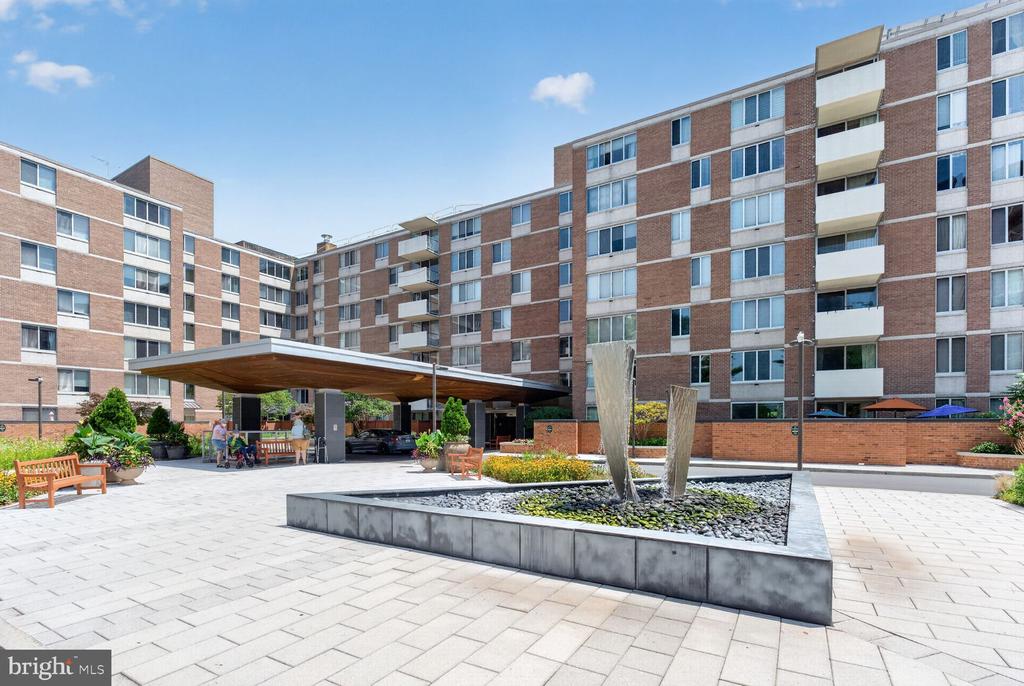 2939 VAN NESS STREET NW Unit: 739