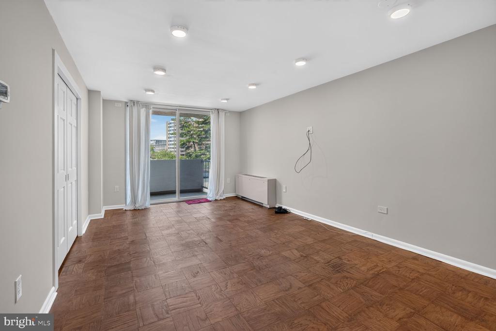 2939 VAN NESS STREET NW Unit: 739