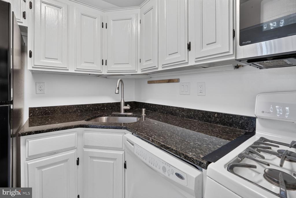 2939 VAN NESS STREET NW Unit: 739