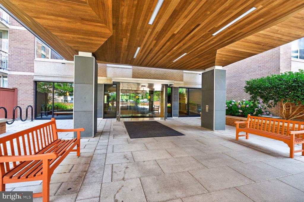 2939 VAN NESS STREET NW Unit: 739