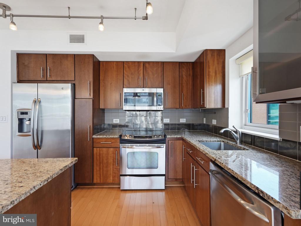 1025 1ST STREET SE Unit: 1315