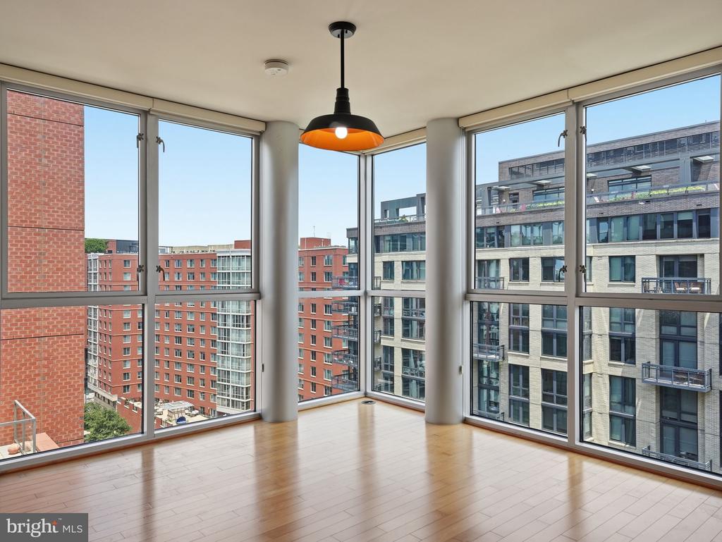 1025 1ST STREET SE Unit: 1315