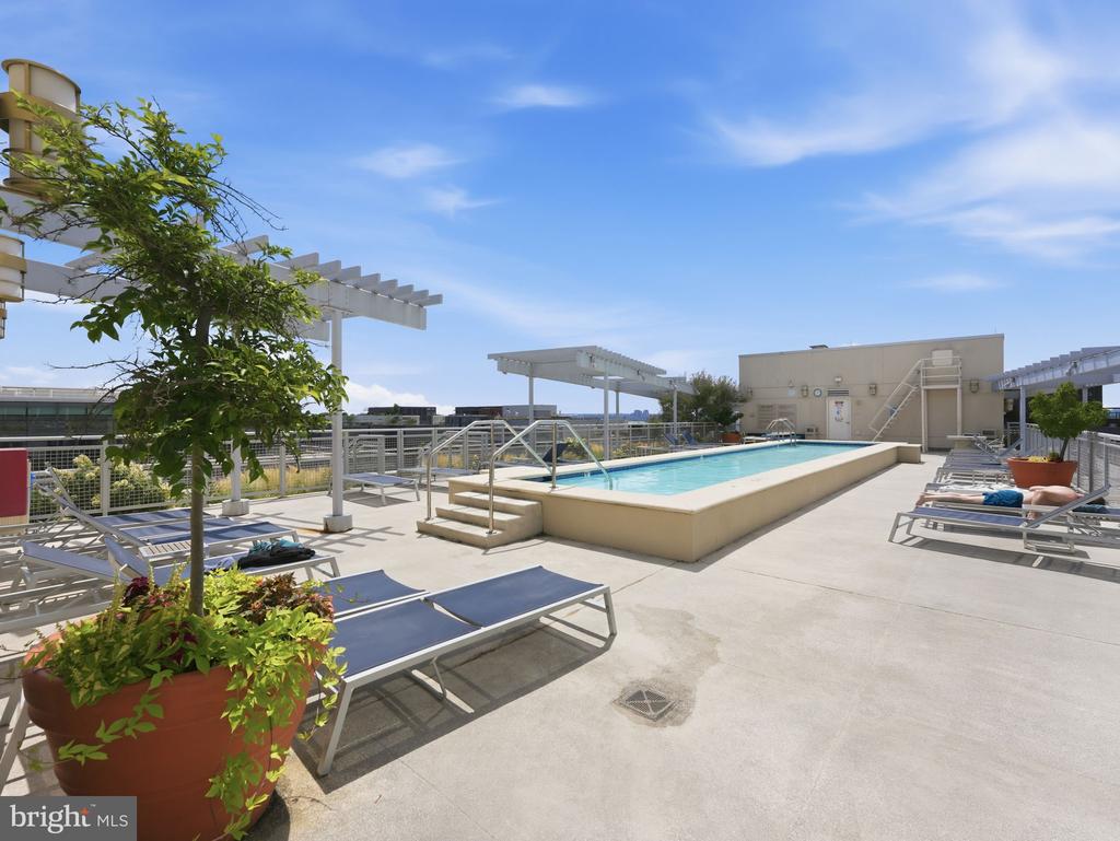 1025 1ST STREET SE Unit: 1315