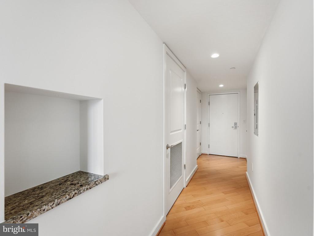 1025 1ST STREET SE Unit: 1315
