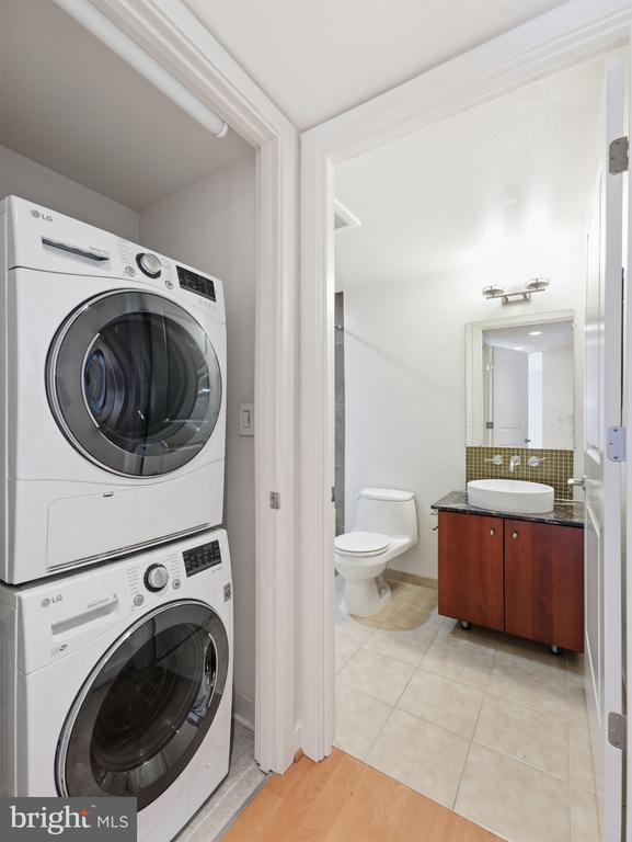 1025 1ST STREET SE Unit: 1315