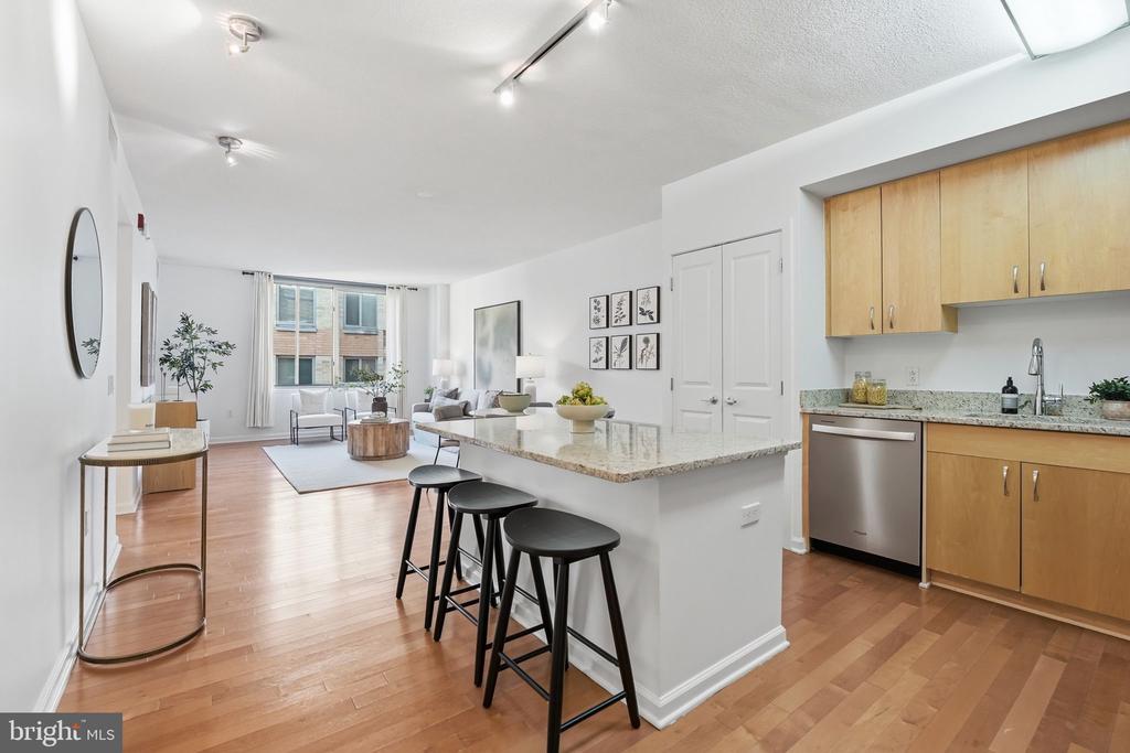 440 L STREET NW Unit: 809