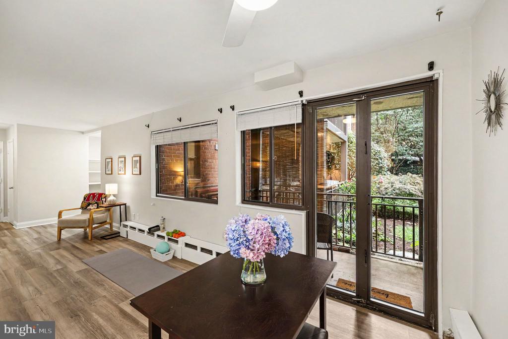 2325 42ND STREET NW Unit: 220