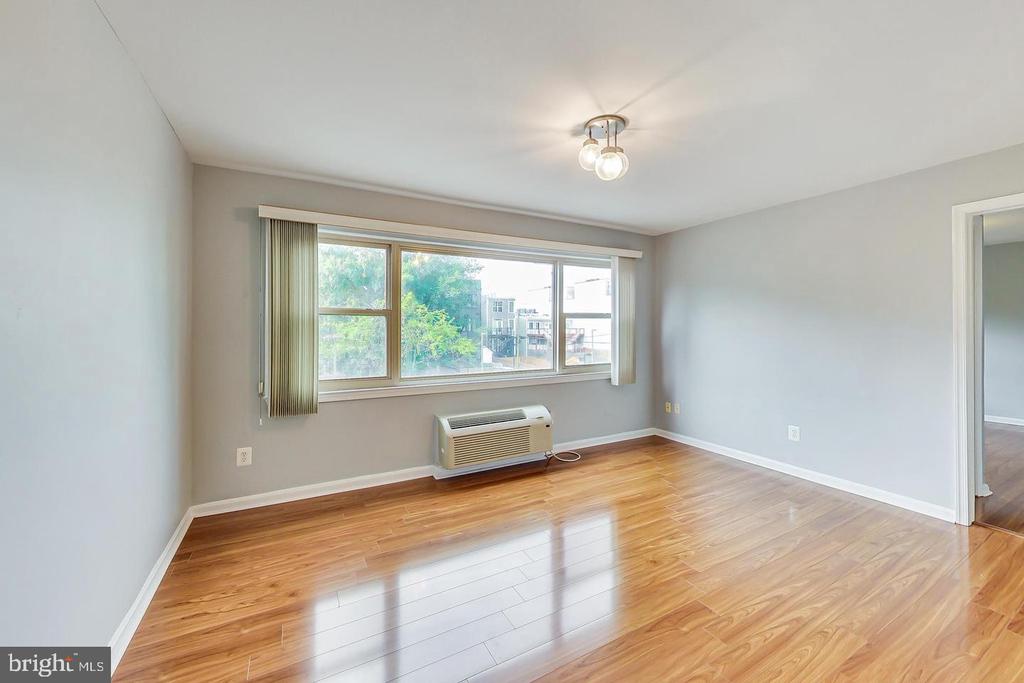 604 LONGFELLOW STREET NW Unit: 303