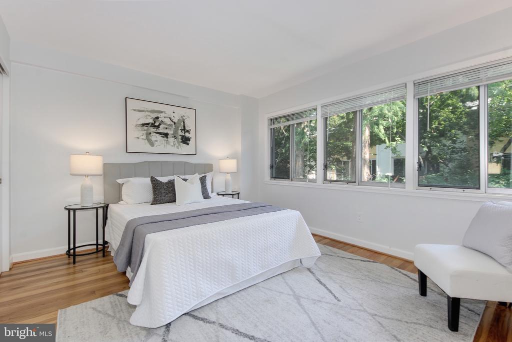 729 3RD STREET SW