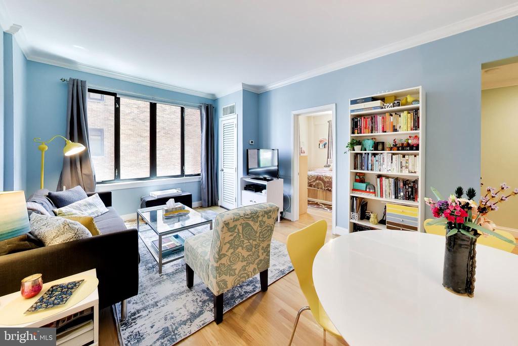 1701 16TH STREET NW Unit: 525