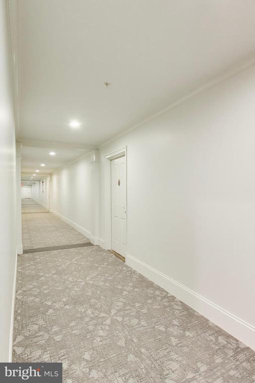 1701 16TH STREET NW Unit: 525