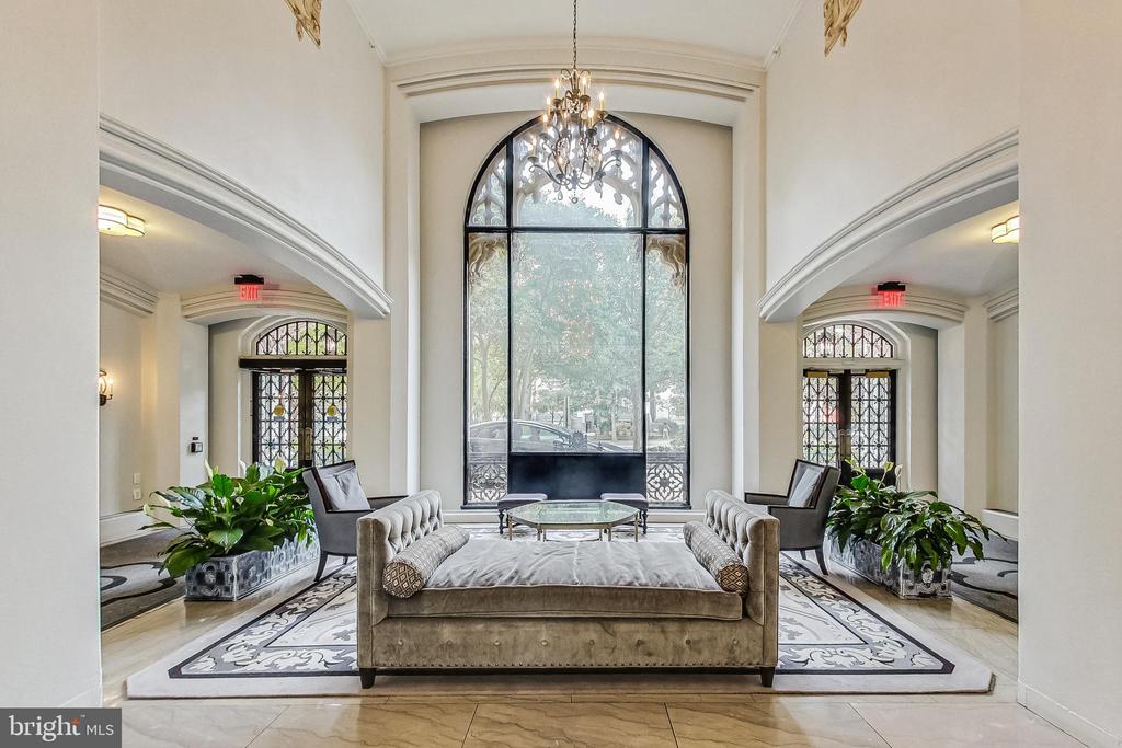 1701 16TH STREET NW Unit: 525