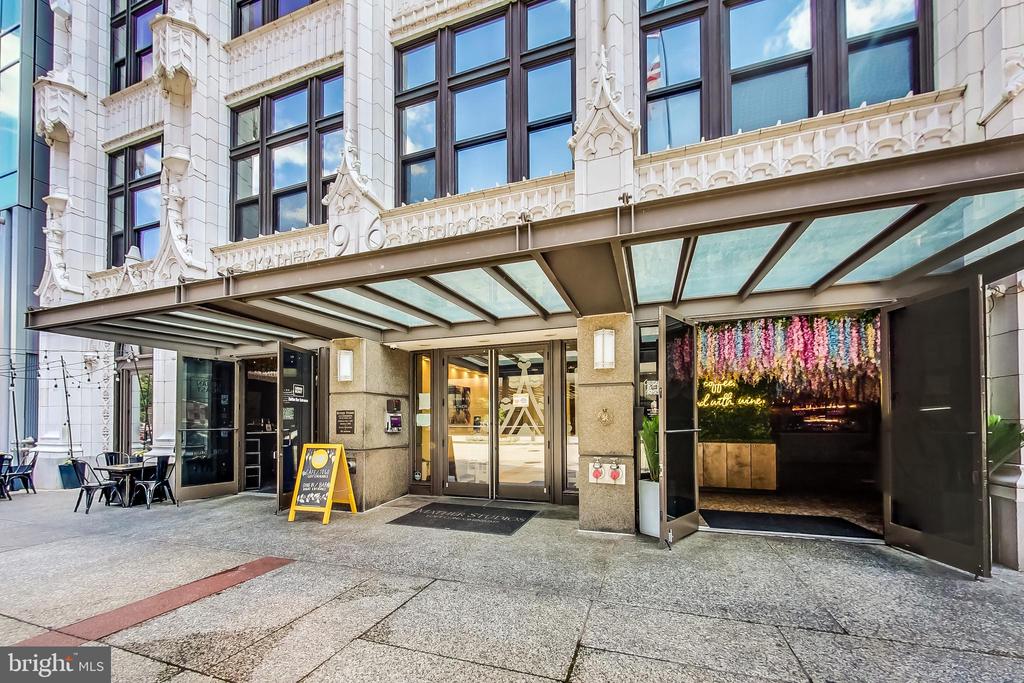 916 G STREET NW Unit: 404