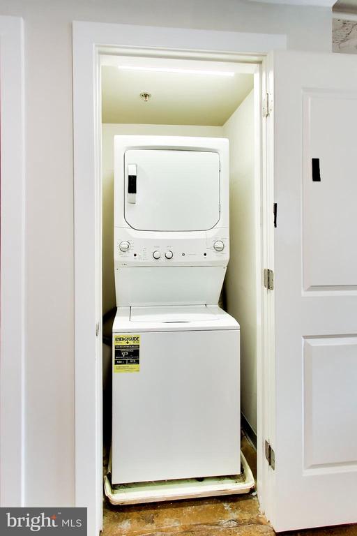 916 G STREET NW Unit: 404