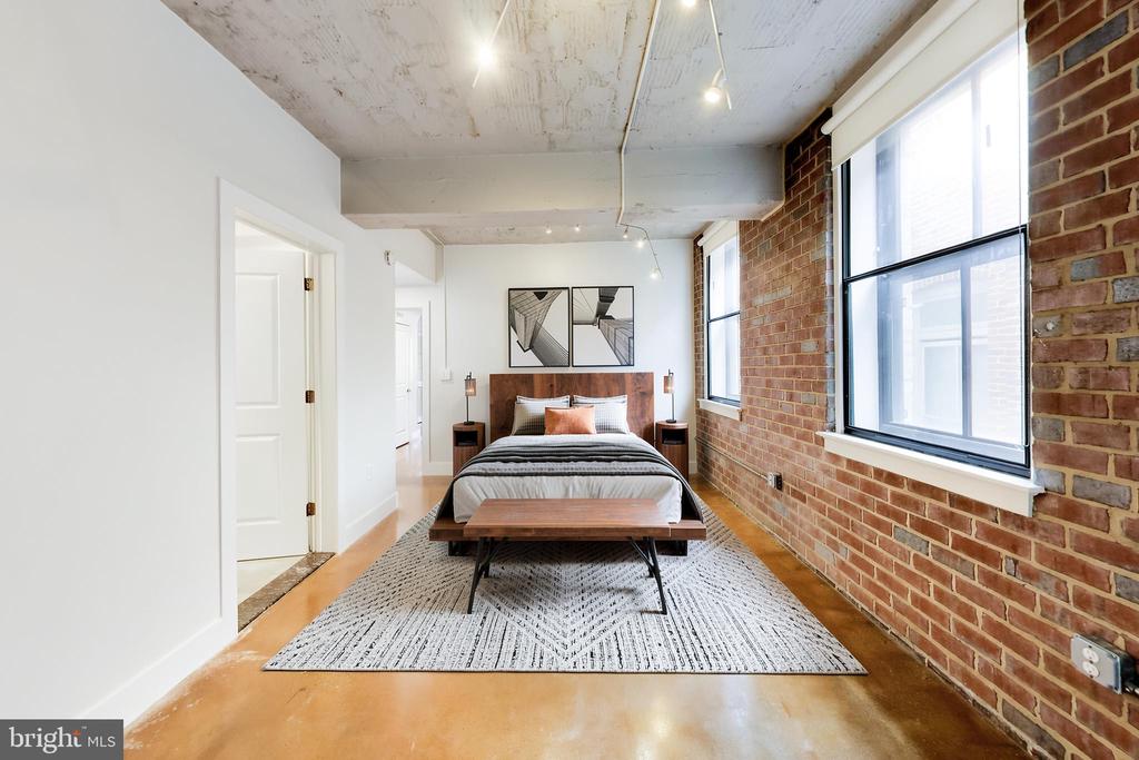 916 G STREET NW Unit: 404