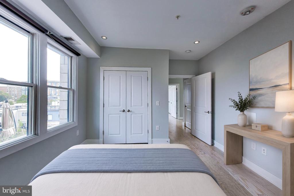 2101 11TH STREET NW Unit: 502