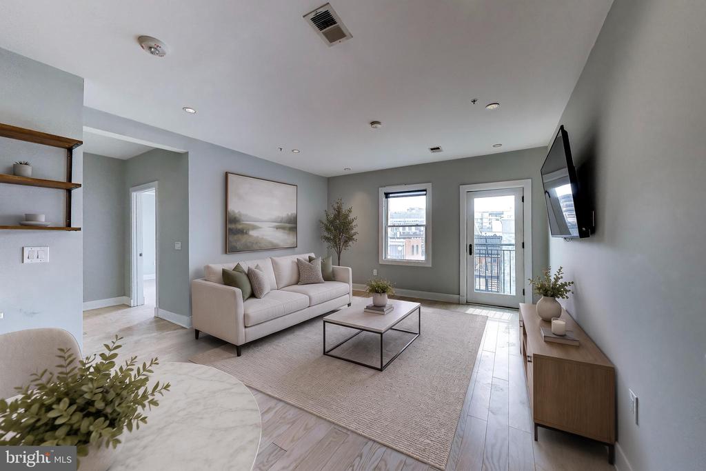 2101 11TH STREET NW Unit: 502