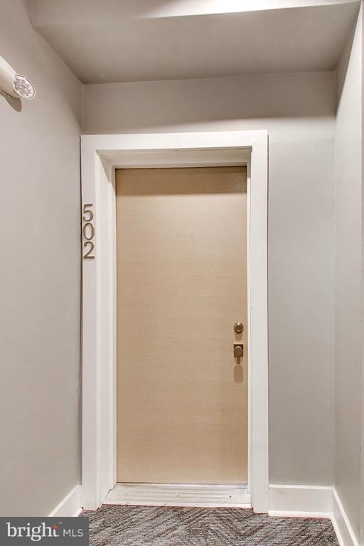 2101 11TH STREET NW Unit: 502